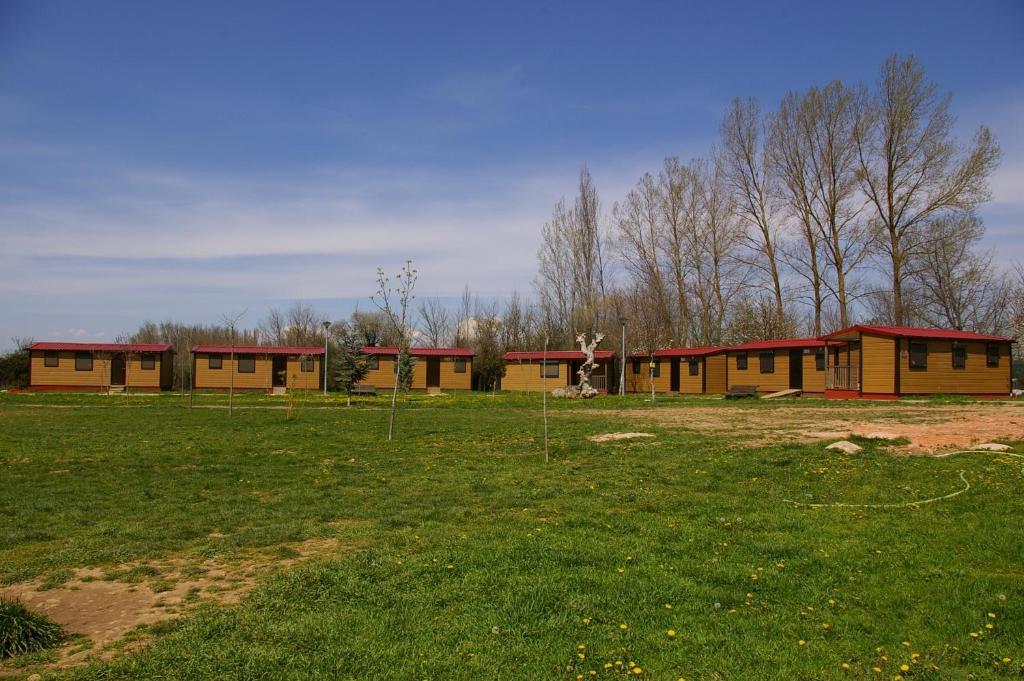 Bungalows Granja Escuela Arlanzon Exterior photo