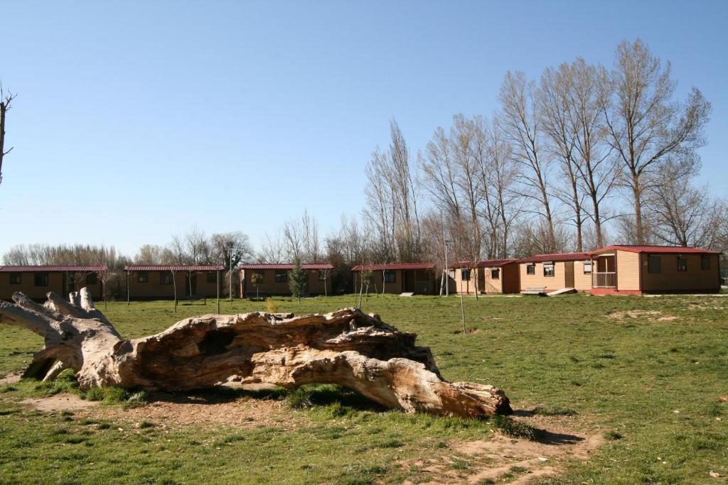 Bungalows Granja Escuela Arlanzon Exterior photo